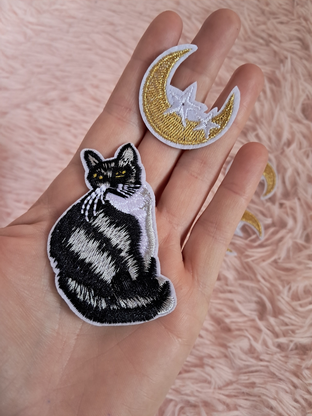 Black & White Cat with Gold Crescent Moon & Stars Embroidered Patches Set Of 4! - Picture 4 of 4